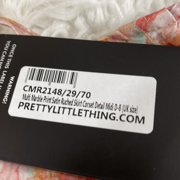 PRETTY LITTLE THING MARBLE PRINT SATIN RUCHED SKIRT CORSET DETAIL MIDI DRESS - Picture 10 of 14